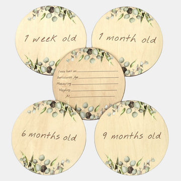 Baby milestone cards